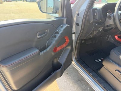 2026 Nissan Frontier PRO-4X w/R Package
