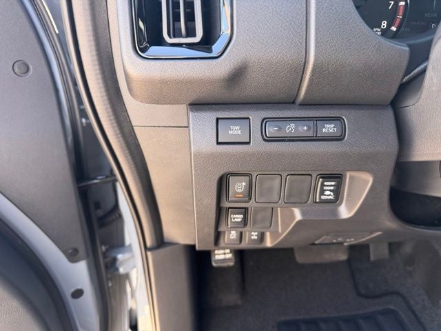 2026 Nissan Frontier PRO-4X w/R Package
