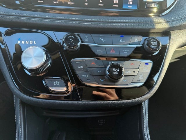 2026 Chrysler Pacifica PACIFICA LIMITED