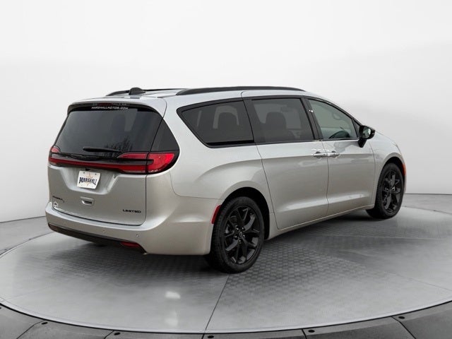 2026 Chrysler Pacifica PACIFICA LIMITED