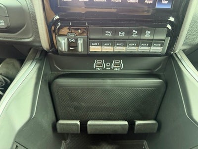 2026 RAM 3500 RAM 3500 BIG HORN CREW CAB 4X4 6'4' BOX
