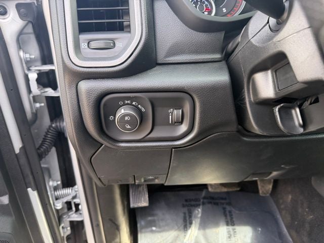 2026 RAM 2500 RAM 2500 TRADESMAN CREW CAB 4X4 6'4' BOX