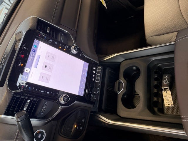 2026 RAM 2500 RAM 2500 LARAMIE CREW CAB 4X4 6'4' BOX