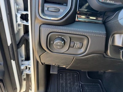 2026 RAM 2500 RAM 2500 LIMITED CREW CAB 4X4 6'4' BOX