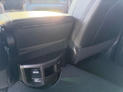 2026 RAM 3500 RAM 3500 TRADESMAN CREW CAB 4X4 8' BOX