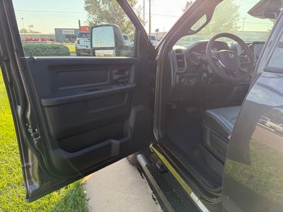 2026 RAM 3500 RAM 3500 TRADESMAN CREW CAB 4X4 8' BOX