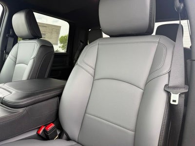 2026 RAM 3500 RAM 3500 TRADESMAN CREW CAB 4X4 8' BOX