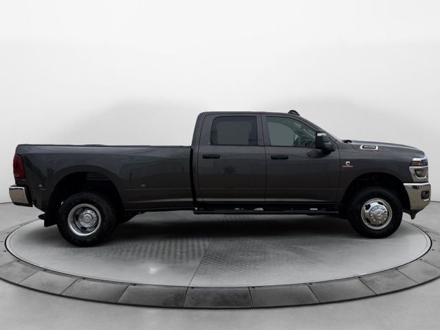 2026 RAM 3500 RAM 3500 TRADESMAN CREW CAB 4X4 8' BOX