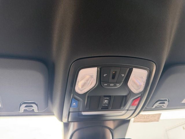 2026 RAM 3500 RAM 3500 TRADESMAN CREW CAB 4X4 8' BOX