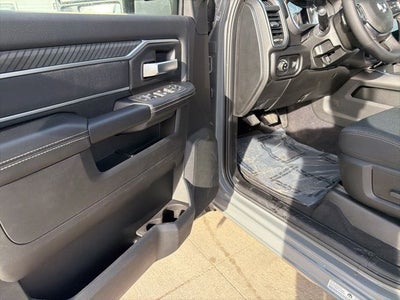 2026 RAM 3500 RAM 3500 BIG HORN CREW CAB 4X4 8' BOX