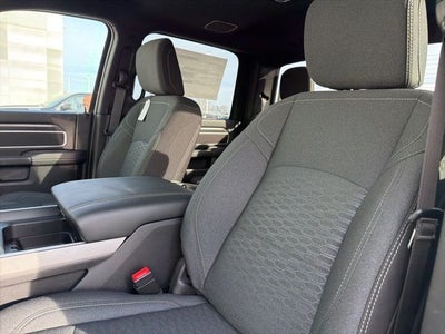 2026 RAM 3500 RAM 3500 BIG HORN CREW CAB 4X4 8' BOX