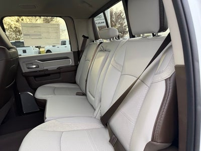 2026 RAM 3500 RAM 3500 LARAMIE CREW CAB 4X4 8' BOX