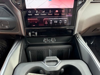 2026 RAM 3500 RAM 3500 LARAMIE CREW CAB 4X4 8' BOX