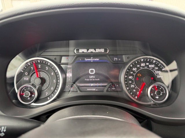 2027 RAM 1500 RAM 1500 BIG HORN CREW CAB 4X4 5'7' BOX