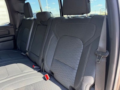 2026 RAM 1500 RAM 1500 EXPRESS CREW CAB 4X4 5'7' BOX
