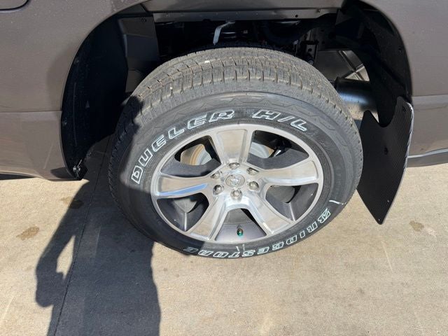 2026 RAM 1500 RAM 1500 EXPRESS CREW CAB 4X4 5'7' BOX