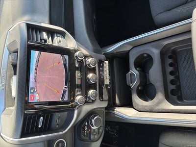 2026 RAM 1500 RAM 1500 EXPRESS CREW CAB 4X4 5'7' BOX