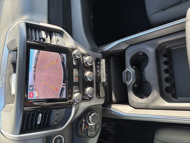 2026 RAM 1500 RAM 1500 EXPRESS CREW CAB 4X4 5'7' BOX