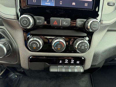 2026 RAM 1500 RAM 1500 EXPRESS CREW CAB 4X4 5'7' BOX