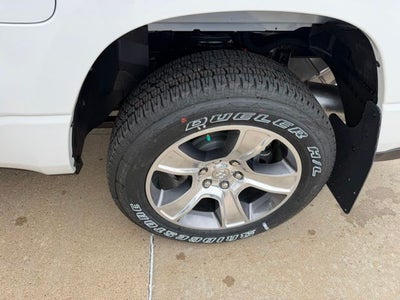 2026 RAM 1500 RAM 1500 EXPRESS CREW CAB 4X4 5'7' BOX