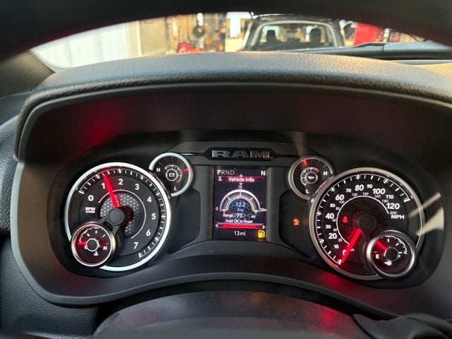 2026 RAM 2500 RAM 2500 TRADESMAN CREW CAB 4X4 6'4' BOX