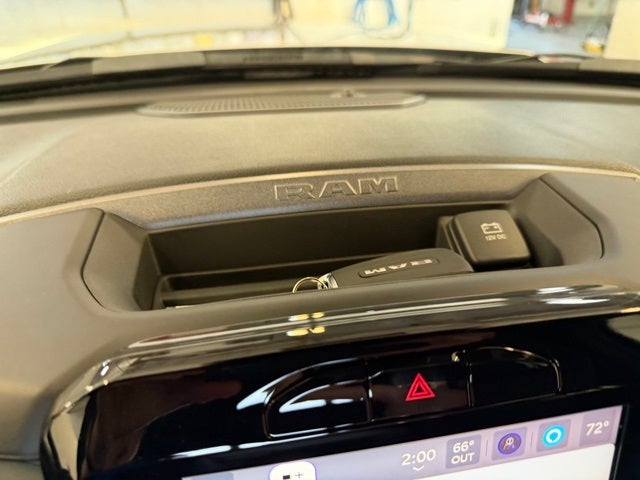 2026 RAM 2500 RAM 2500 TRADESMAN CREW CAB 4X4 6'4' BOX