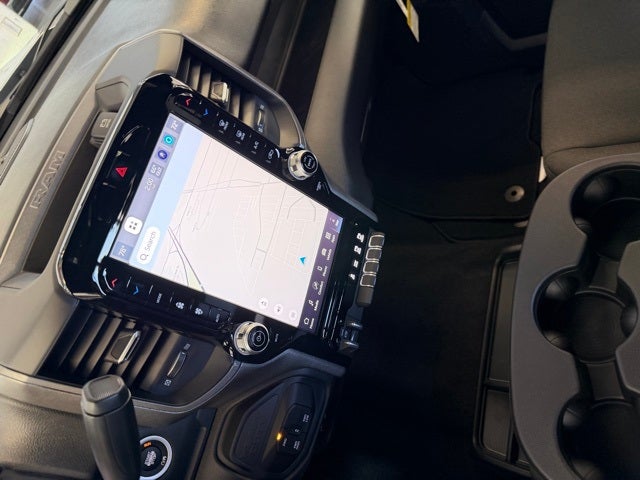 2026 RAM 2500 RAM 2500 TRADESMAN CREW CAB 4X4 6'4' BOX