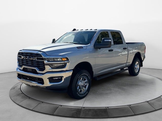2026 RAM 2500 RAM 2500 TRADESMAN CREW CAB 4X4 6'4' BOX