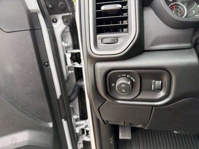 2026 RAM 2500 RAM 2500 WARLOCK CREW CAB 4X4 6'4' BOX
