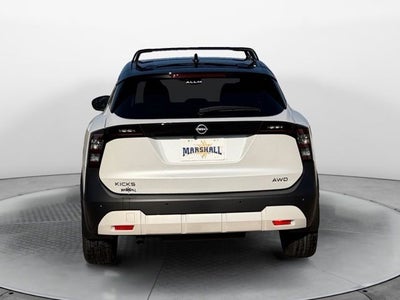 2026 Nissan Kicks SV