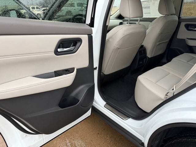 2026 Nissan Rogue Base